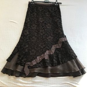 Brown Lace and ribbon skirt. Neesh by DAR. Size sm